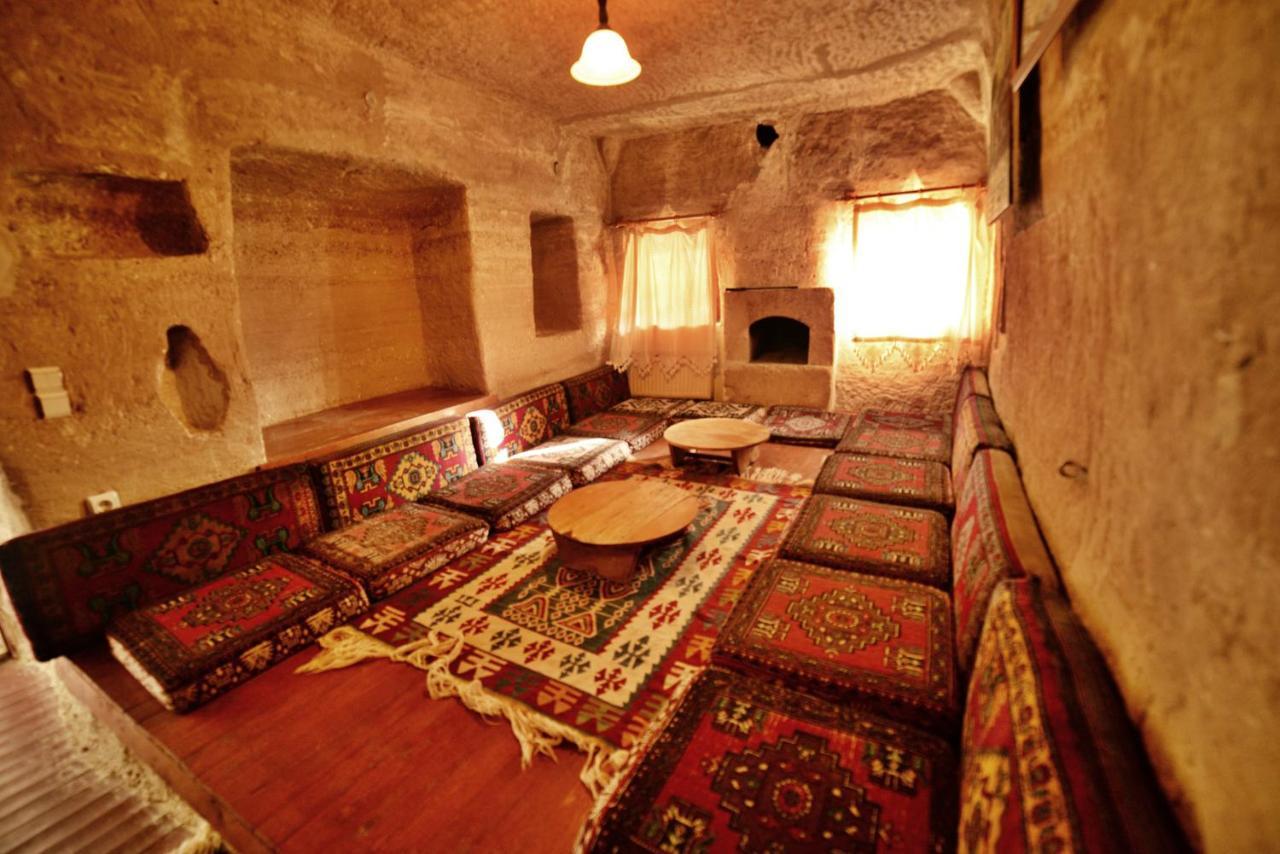 Cave Seasons Deluxe Hotel Гореме Экстерьер фото