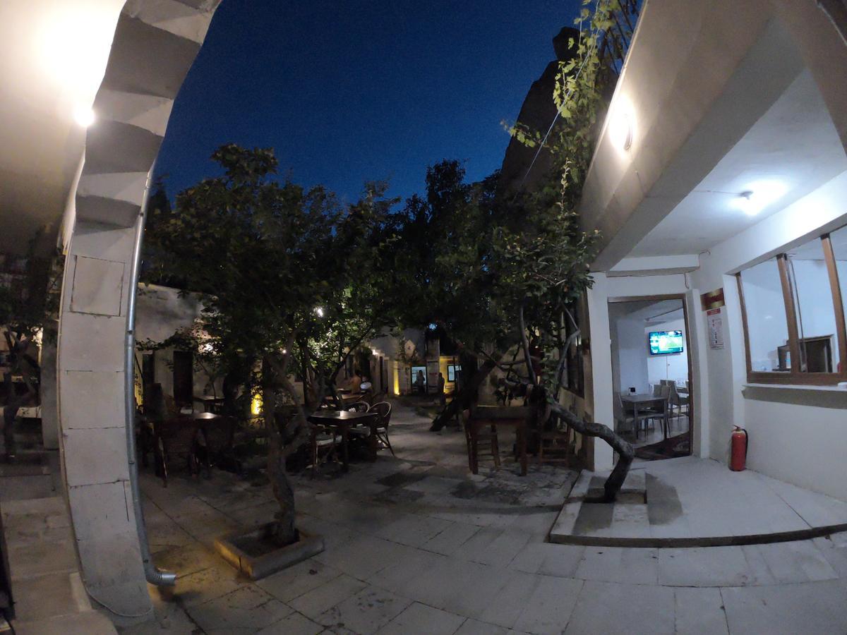 Cave Seasons Deluxe Hotel Гореме Экстерьер фото